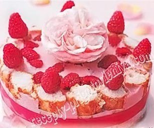 Малиновая шарлотка