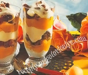 Сливочный десерт из груш