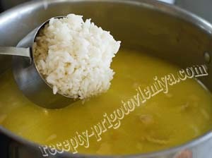 Мясной бульон с рисом