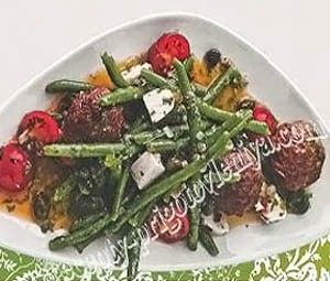 Фасоль с котлетками и фетой