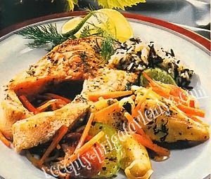 Тушеная лососина с грушами