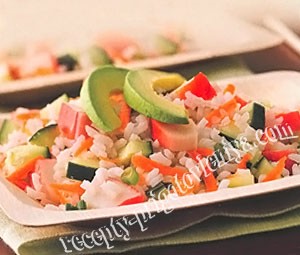 Калифорнийский салат с рисом