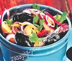 Картофельный салат с маслинами