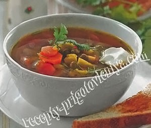 Куриный суп с горошком