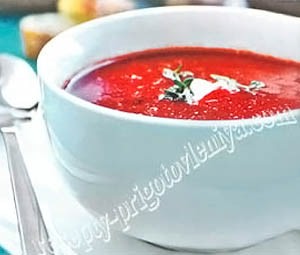 Свекольный суп с яблоками