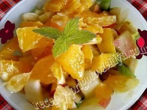 Салат с апельсинами