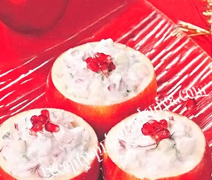 Салат в яблочных корзинках