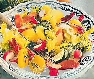 Картофельный салат с сосисками