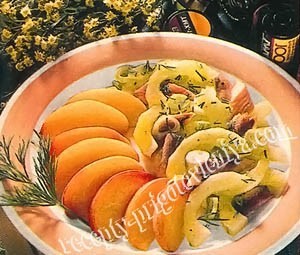 Салат из форели с нектаринами