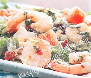 Салат с креветками и зеленью