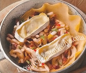Блины с овощной начинкой