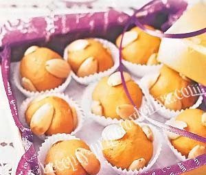 Миндальные шарики
