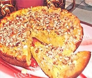Яблочный пирог с орехами