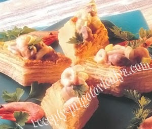 Волованы с креветками