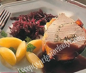 Рулет из телятины с начинкой