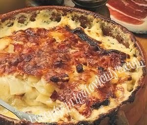 Запеканка с картофелем и ветчиной