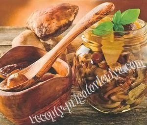 Маринованные грибы-ассорти